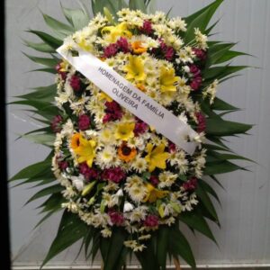 COROA DE FLORES NOBRES